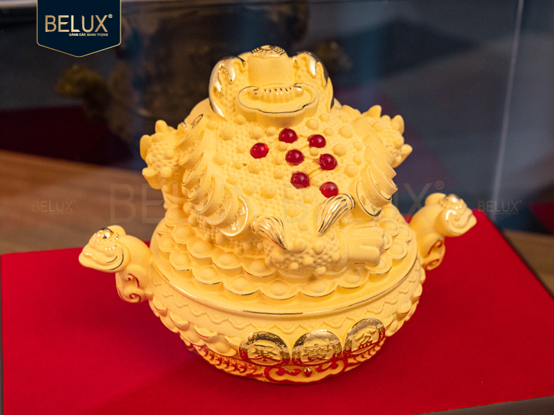 Tượng thiềm thừ vàng cát 14x10x10cm